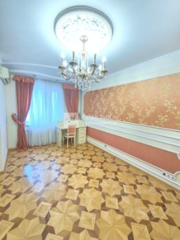 3-комн.кв., 92 м², этаж 10