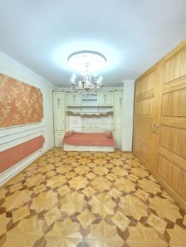 3-комн.кв., 92 м², этаж 10