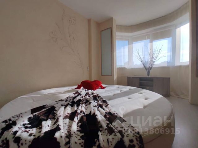 2-комн. апарт., 72 м², 1/1 этаж
