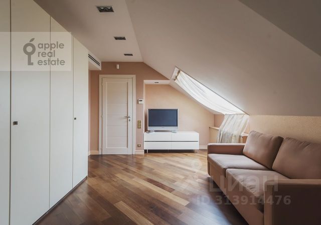 4-комн., 250 м², 7/8 этаж