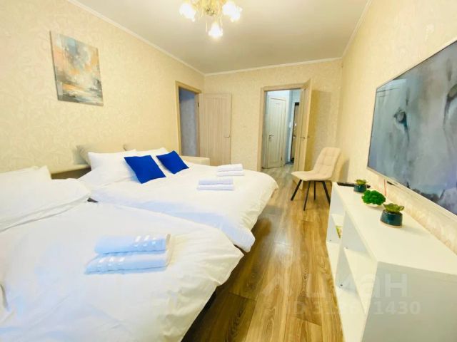 2-комн., 42 м², 1/5 этаж