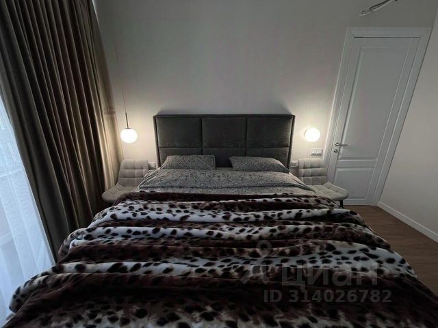 1-комн., 87 м², 1/1 этаж
