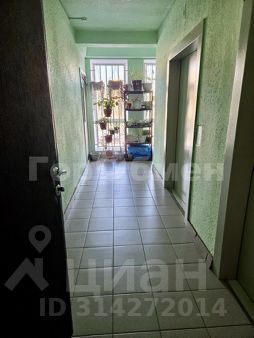 2-комн.кв., 60 м², этаж 9