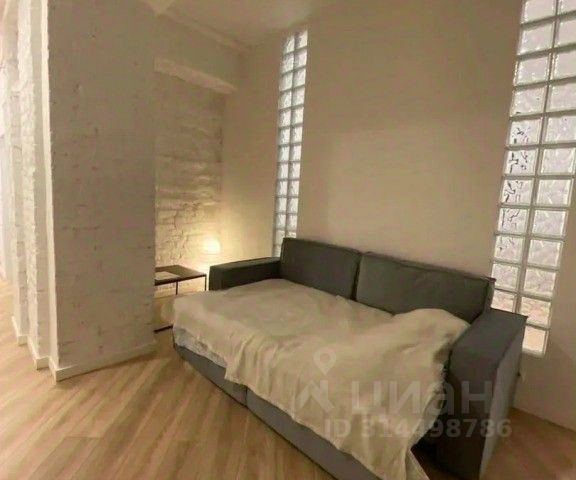 1-комн., 60 м², 1/1 этаж
