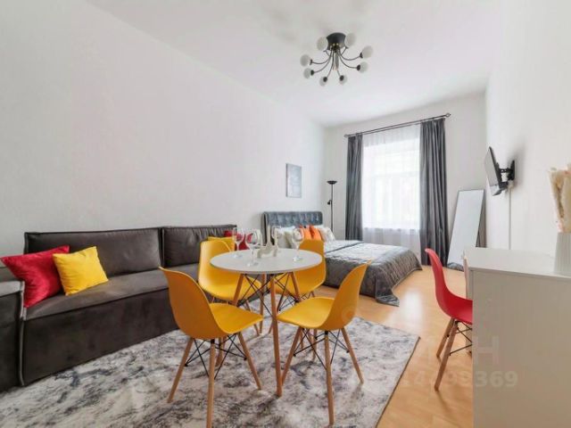 2-комн., 77 м², 1/1 этаж
