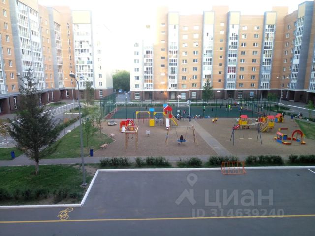2-комн., 69 м², 3/9 этаж