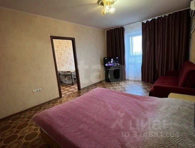1-комн., 44 м², 10/18 этаж