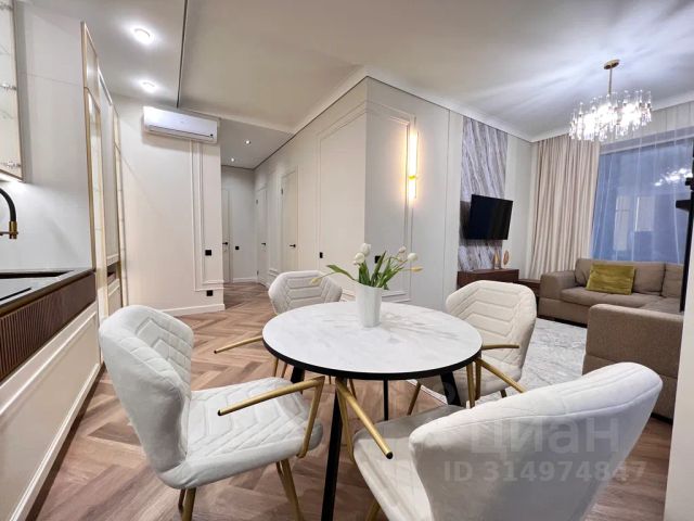 2-комн., 85 м², 2/46 этаж