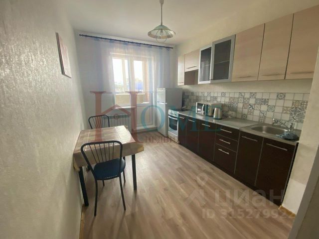 1-комн., 42 м², 2/25 этаж