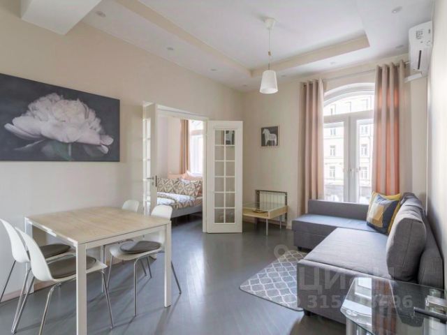 2-комн., 65 м², 1/1 этаж