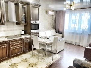 1-комн. кв 43 м2, 2/18 эт
