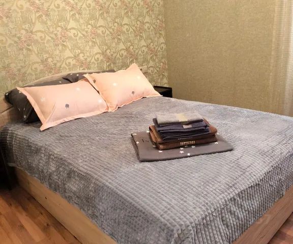 2-комн., 64 м², 2/18 этаж