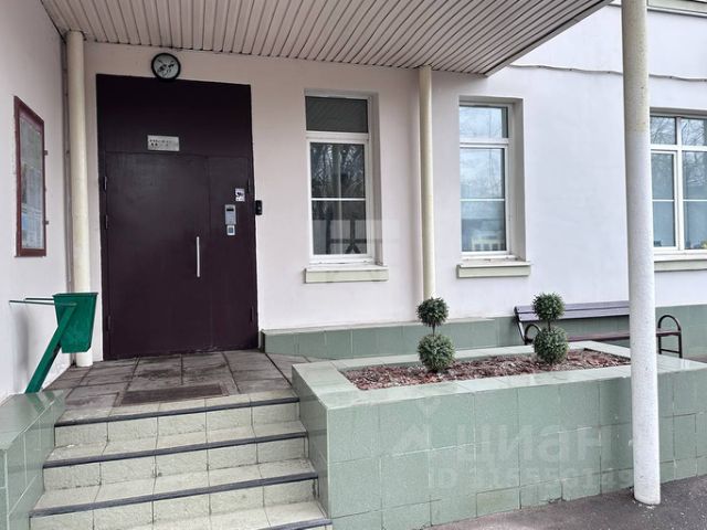 3-комн., 220 м², 8/8 этаж
