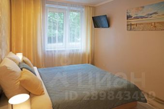 1-комн. кв 40 м2, 1/8 эт