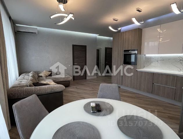 1-комн. апарт., 58 м², 17/25 этаж
