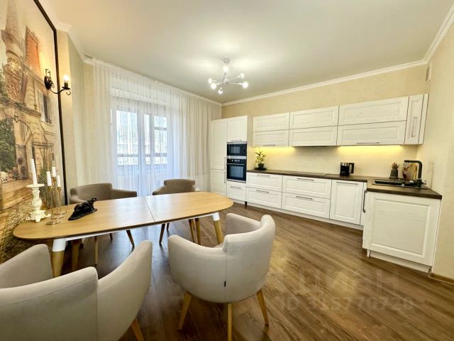 2-комн., 90 м², 9/10 этаж