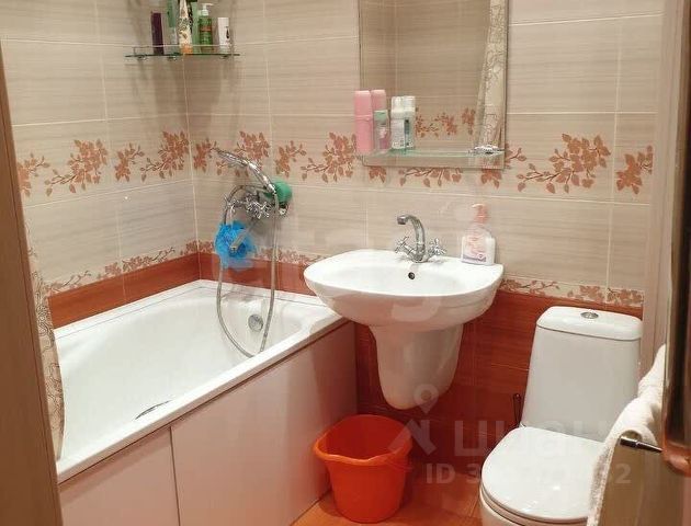 2-комн., 57,4 м², 1/10 этаж