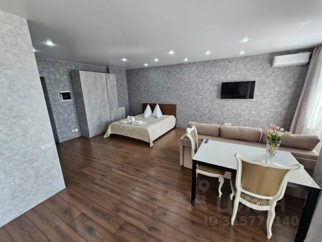 Студия, 42 м², 4/9 этаж