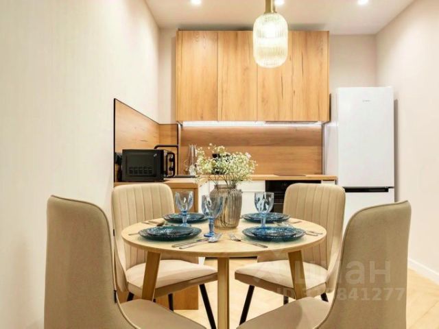 1-комн., 40 м², 1/1 этаж