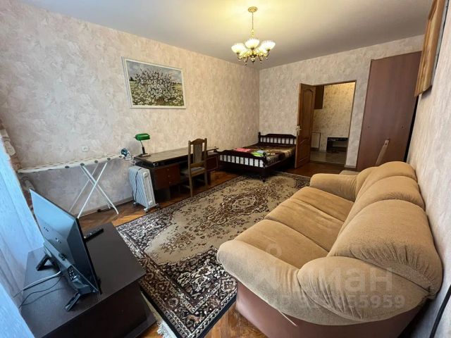 1-комн., 40 м², 1/5 этаж