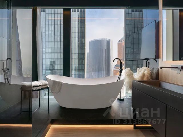 2-комн., 75 м², 38/68 этаж