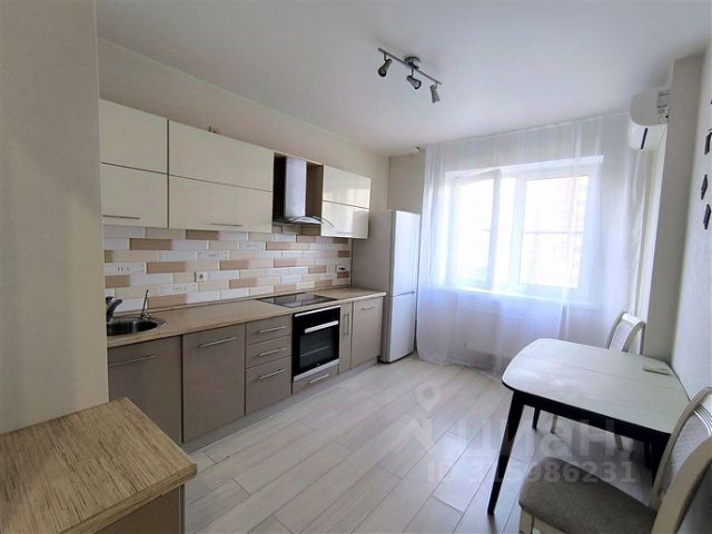 2-комн., 69 м², 10/18 этаж