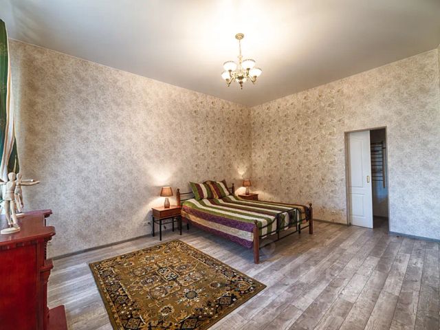 1-комн., 52 м², 6/6 этаж