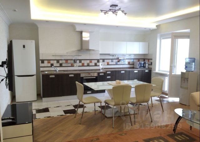 3-комн., 120 м², 15/25 этаж