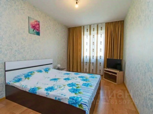 1-комн., 42 м², 1/1 этаж