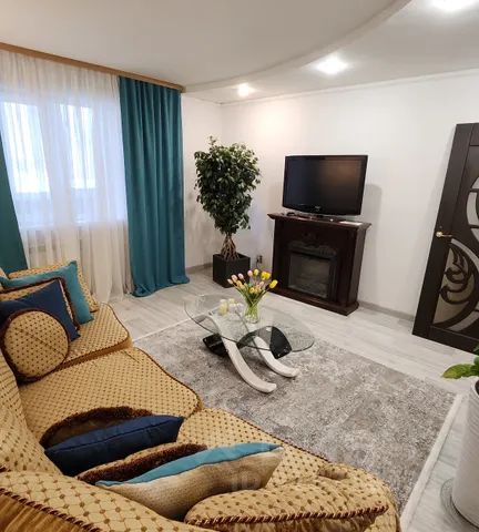 3-комн., 83 м², 1/5 этаж