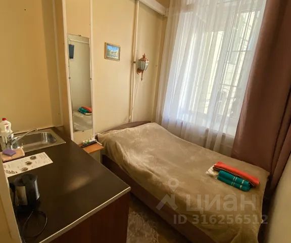 Студия, 10 м², 2/5 этаж