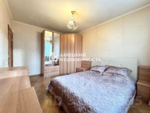 2-комн.кв., 57 м², этаж 9