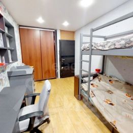 3-комн.кв., 71 м², этаж 1