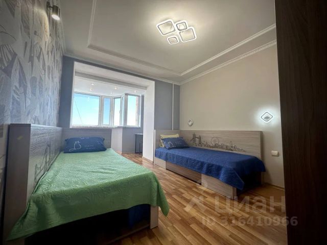 2-комн., 45 м², 12/15 этаж