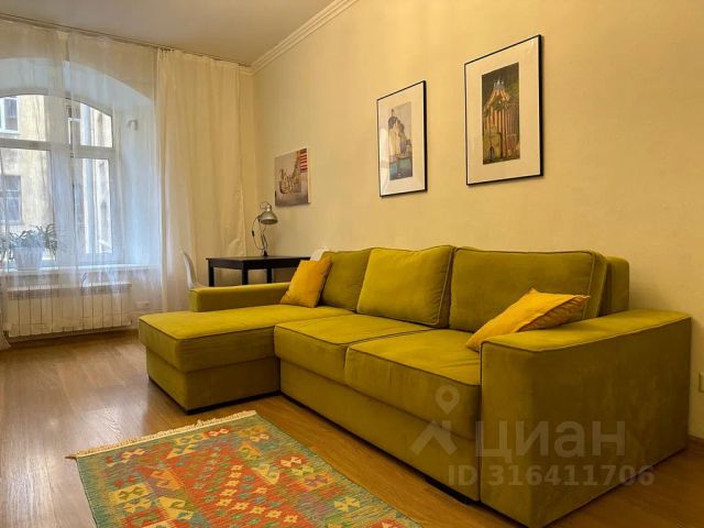 2-комн., 65 м², 2/6 этаж