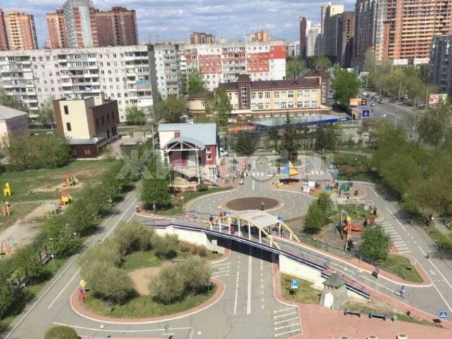 3-комн., 60,7 м², 10/10 этаж
