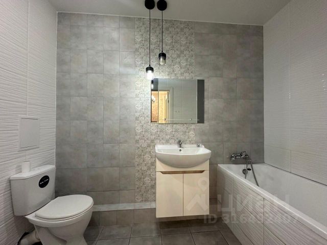 1-комн., 42 м², 8/10 этаж