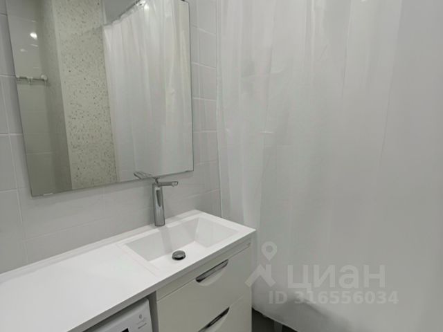 2-комн., 60 м², 2/15 этаж