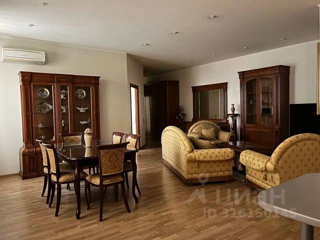 4-комн., 122 м², 1/1 этаж
