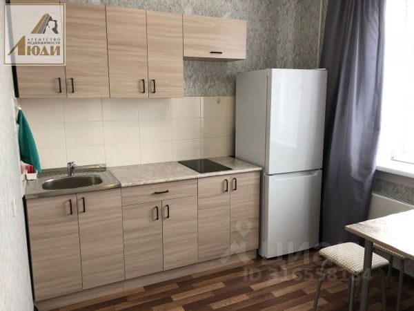 2-комн., 53 м², 8/10 этаж