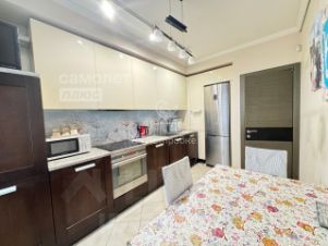 3-комн.кв., 71 м², этаж 2