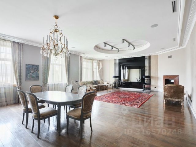 5-комн., 250 м², 3/6 этаж