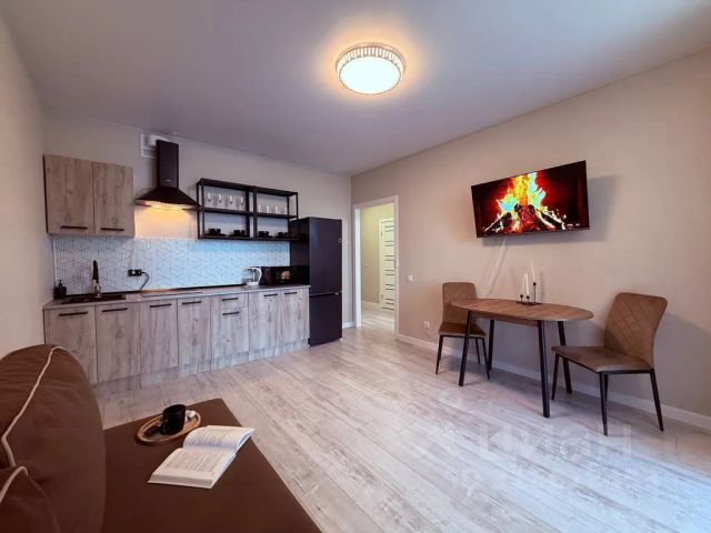 2-комн., 50 м², 10/18 этаж