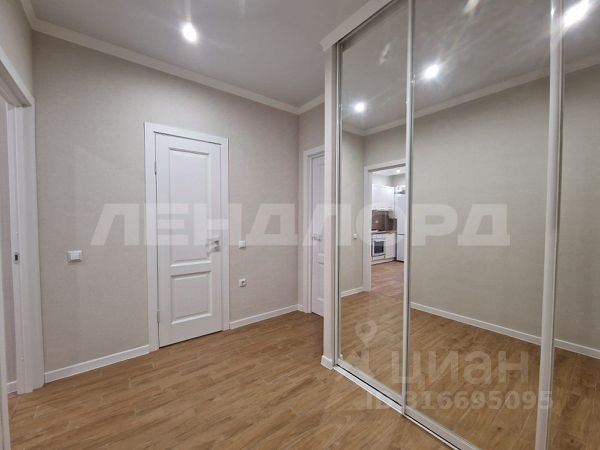 1-комн., 42 м², 7/24 этаж