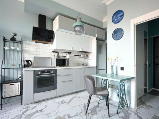 2-комн., 43 м², 1/1 этаж