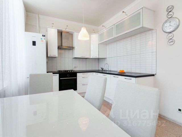 3-комн., 76 м², 3/5 этаж