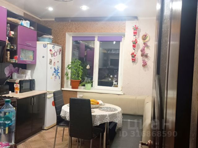 3-комн., 63 м², 10/10 этаж