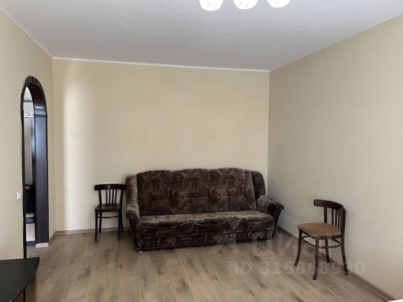 1-комн., 40 м², 4/10 этаж