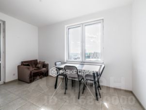 2-комн.кв., 53 м², этаж 9
