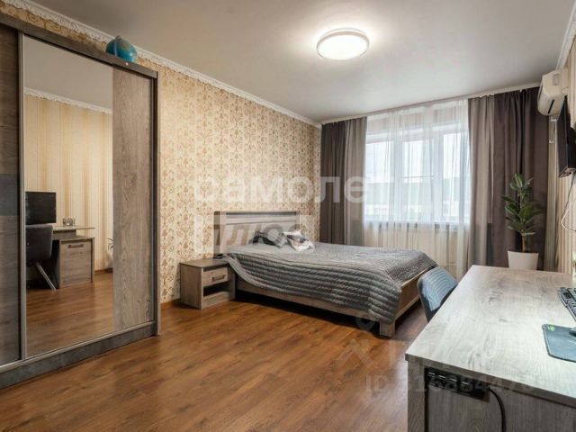 2-комн., 72 м², 10/10 этаж